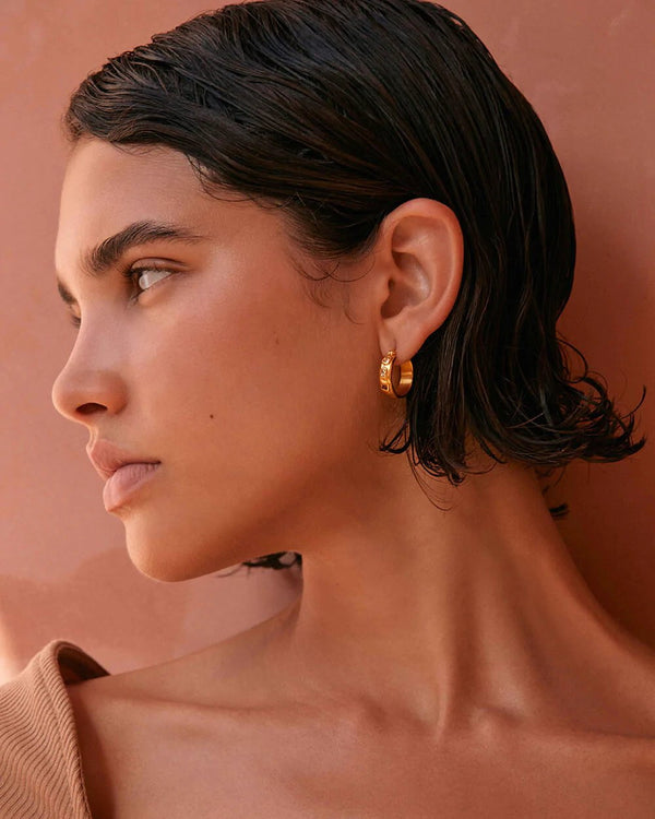 DELICATE TEARDROP HOOPS (18K GOLD PLATED) – KIRSTIN ASH (United States)