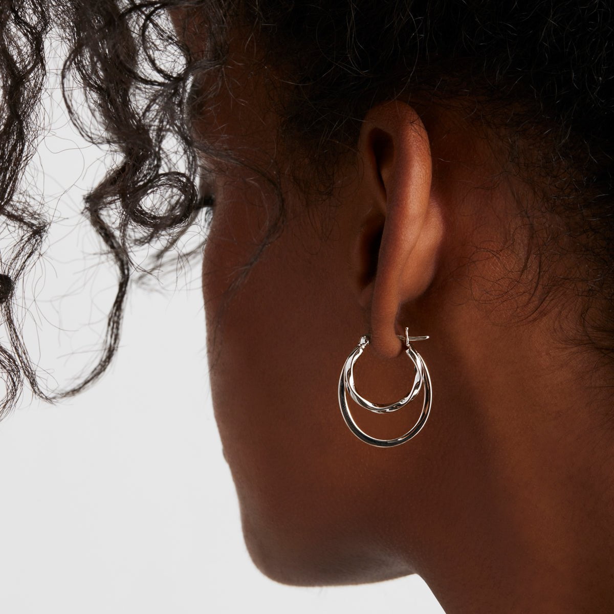 Najo Earrings Silver Sea of Change Hoop Earrings